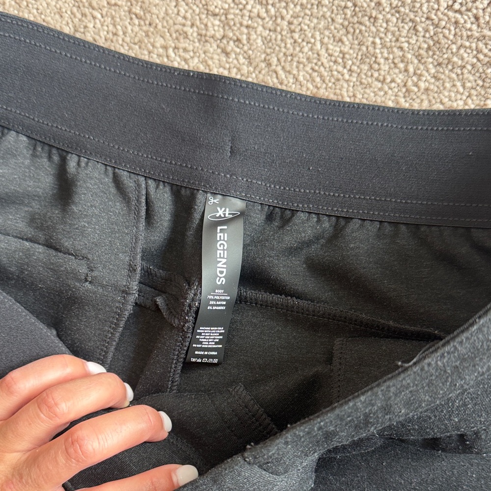 Black Men's Jogger Sweatpants - Picture 4 of 5